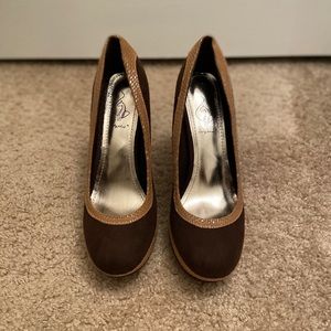 Baby Phat brown leather heels